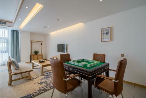 Yunxianju Tea Culture Theme Hotel