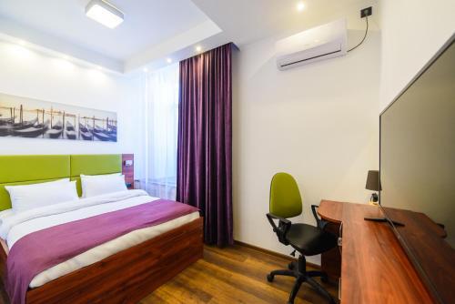 Teplo Hotel