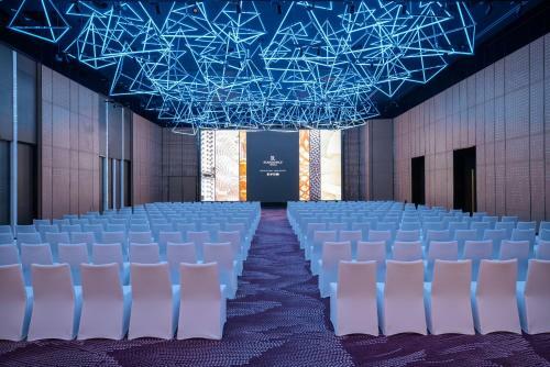 Renaissance Nanning Hotel
