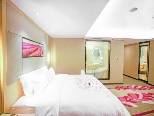 Lavande Hotel Nanchang Bayi Square Branch