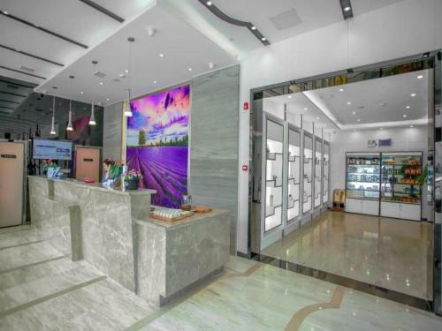 Lavande Hotel Nanchang Bayi Square Branch