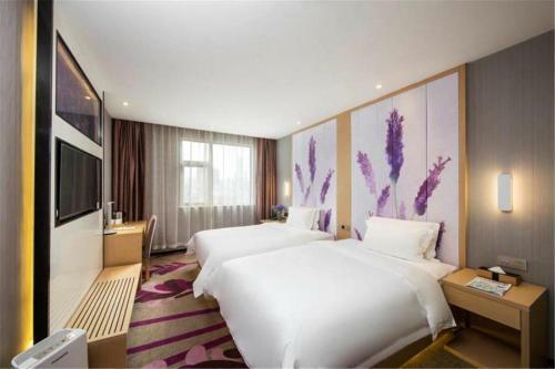 Lavande Hotel Neijiang Hanan Avenue
