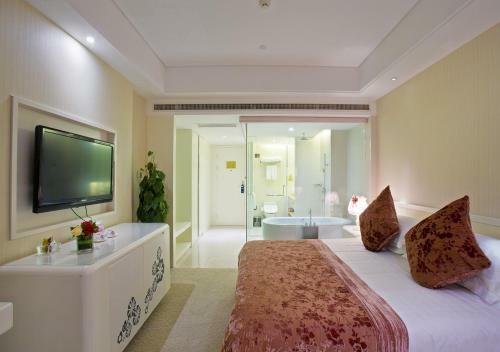 Maison New Century Crystal Hotel, Ningbo