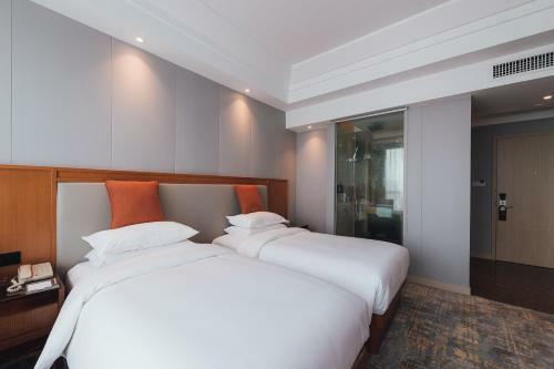 Zhenhe Hotel