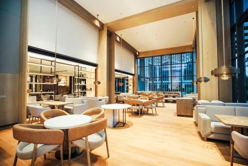 Zhenhe Hotel