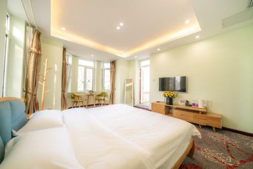 Qingdao Top Yunyin Homestay
