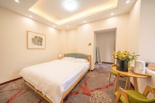 Qingdao Top Yunyin Homestay