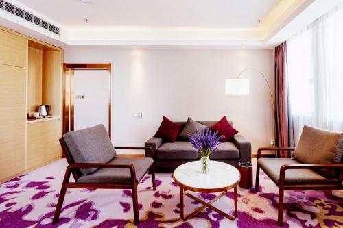 Lavande Hotel Rizhao Xinshi District Branch
