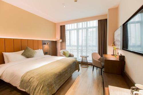 Hotel Yitel Shanghai Middle Ring Road Caobao Road