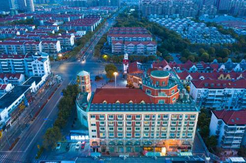 Shanghai Crown Crystal Hotel