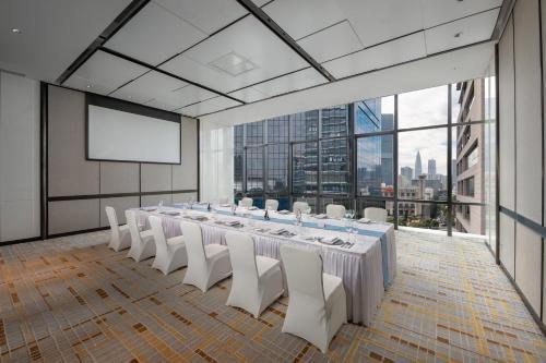 Crowne Plaza Shenzhen Nanshan, An Ihg Hotel