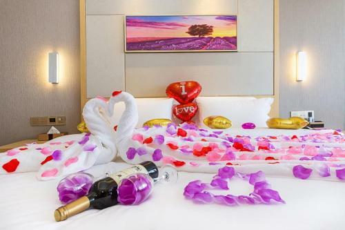 Lavande Hotels Weihai Weigao Square Branch