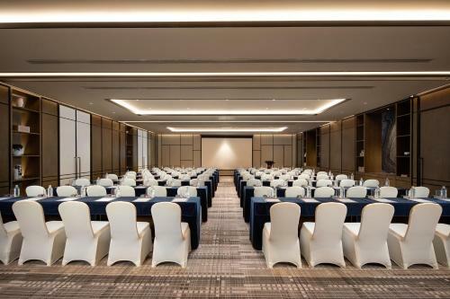 Crowne Plaza Wuzhen, An Ihg Hotel
