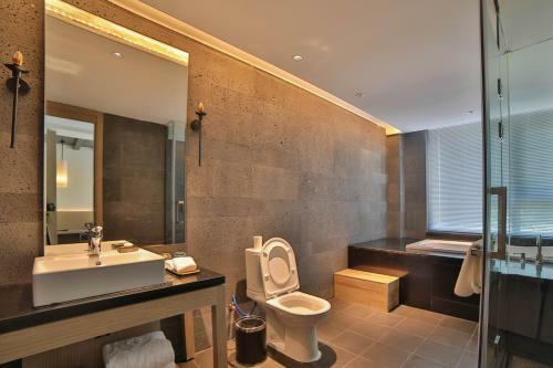 Wujing Shanhaijian Hotel