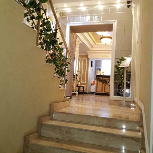 Troya Hotel