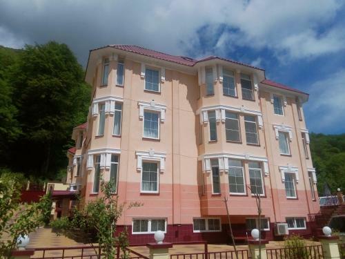 Apartamento Gorniy Hrustal