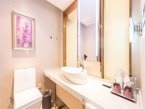Lavande Hotel Xuzhou People's Square