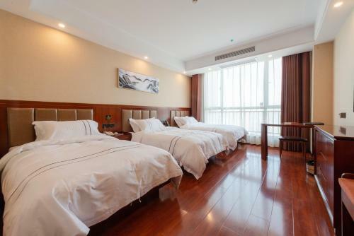 Urba Hotel (Yichun Wanda High-speed Railway Station)