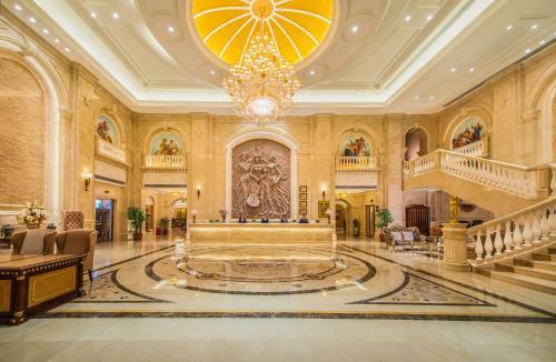 Vienna Hotels(Jinghong Binjiang Junjuan)