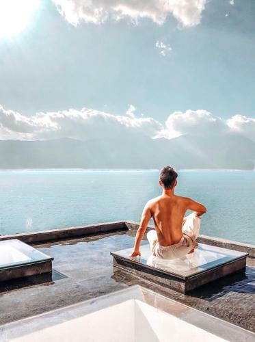 Hotel Mont XIX Full Lake View Luxury Villa