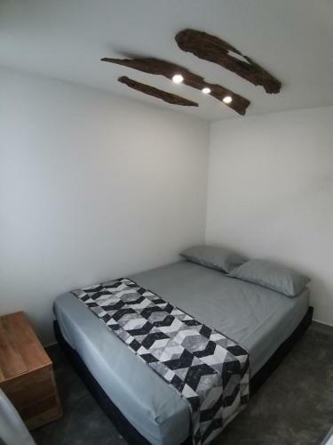 Farallones Apartahotel - Betania