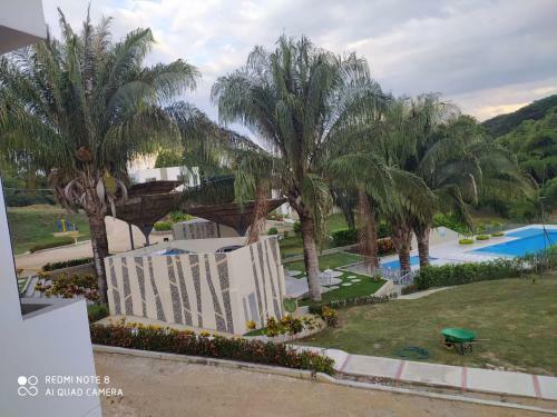 Casa Entera Y Piscina Compartida Ideal Para Descansar
