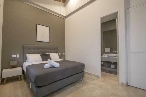15 Bedroom Villa In The Old City