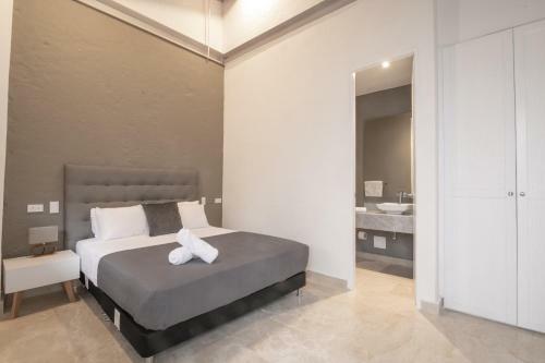 15 Bedroom Villa In The Old City