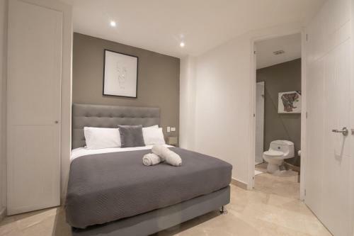15 Bedroom Villa In The Old City