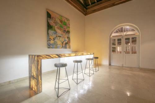 15 Bedroom Villa In The Old City