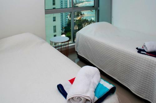 Apartamento Apto de 2 Cuartos Con Piscina Y Mar