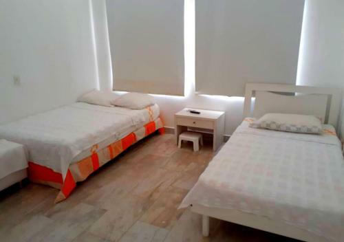 Casa Con Jacuzzi Y Piscina Privada En Lagos Del Pe�on