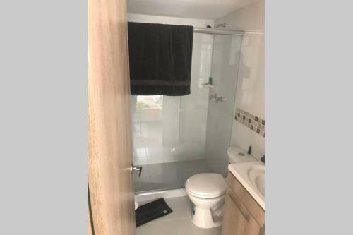 Apartamento C�modo Con Todo Lo Que Necesitas Con Aire Acondicionado !!