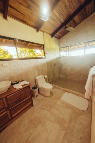 Hotel Drake Bay Greenleaf