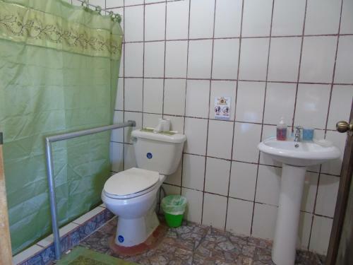Hostal Room In Bb - Hotel El Tesoro de Sir, Drake Bay