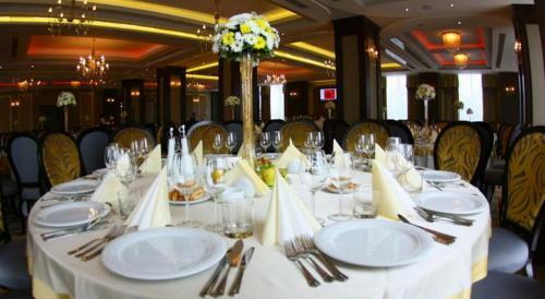 Hotel Select