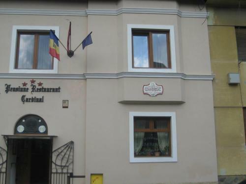 Hostal Pensiunea Cardinal