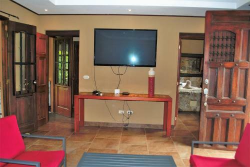 Casa La Colonial B&B