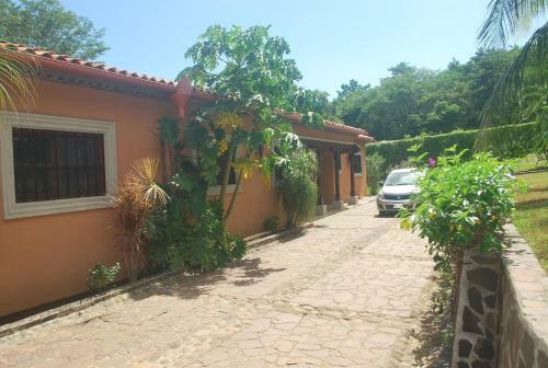 Casa La Colonial B&B