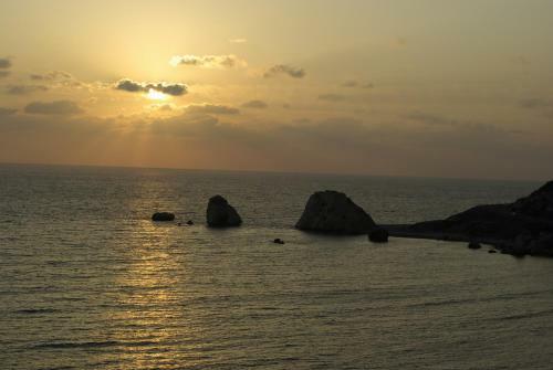 4 Bedroom Villa Thrasos With Private Infinity Pool, Aphrodite Hills Resort