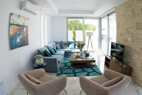 Sapphire Lagoon Villa