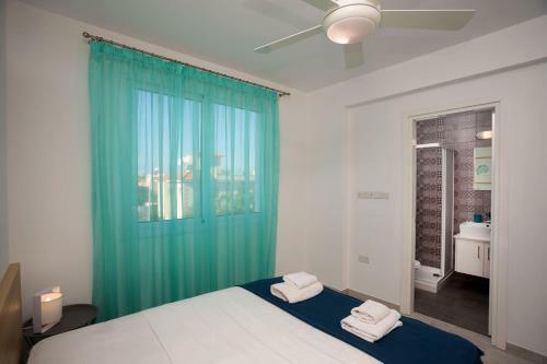 Villa Ioli Green Bay Protaras
