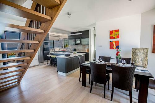 Villa In Protaras Sleeps 8 Includes Swimming Pool And Air Con 1