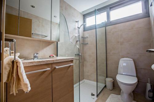 Villa In Protaras Sleeps 8 Includes Swimming Pool And Air Con 1