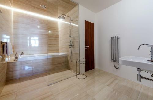 Hotel Apartm�nov� D?m U Tomana