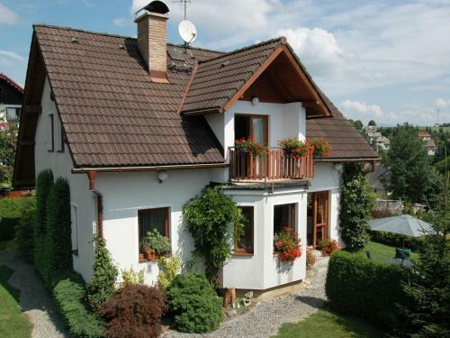 Spacious Holiday Home Near Bozkov With Terrace