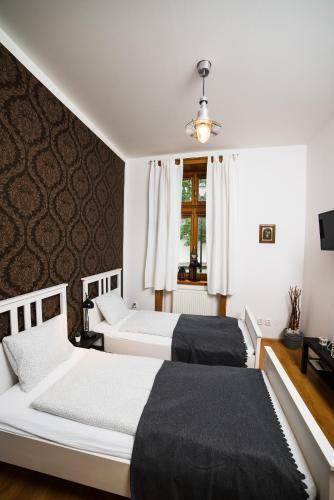 Bed & Breakfast Penzion Krom??�?