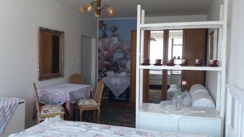 Apartments Belandria