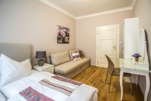 Apartamento Unique Apt 250m From The Charles Bridge