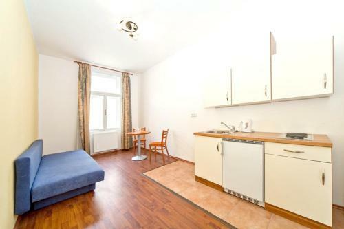 Apartment With One Bedroom In Prague With Wifi